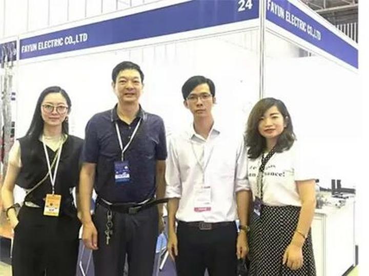 Hotspot Matrix và Chuyển đổi số – chuyên ngành học của tương lai vừa “đổ bộ” Trường Đại